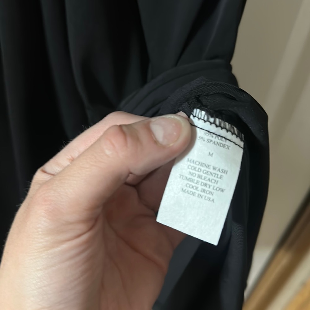*FINAL* BELLA FLORE MATERNITY RUCHED EMPIRE WAIST DRESS: BLACK: NWOT: SZ M - Picture 4 of 4
